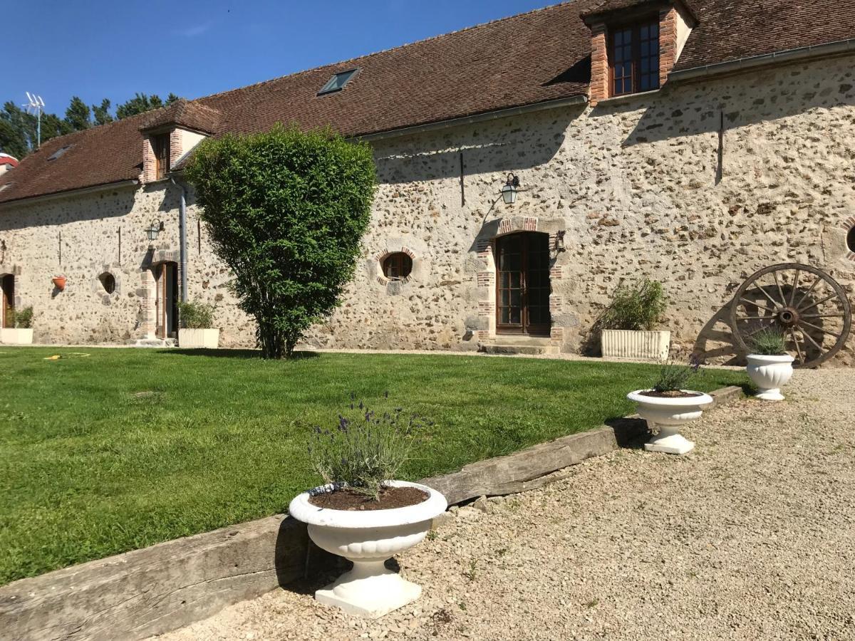 Gite De L'Homme Blanc Soizy-aux-Bois Exterior foto